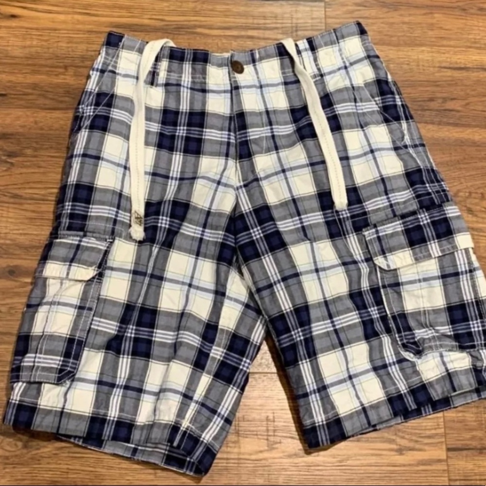 Aeropostale Plaid Cargo Shorts Size 30